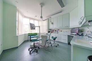 Plus de détails pour 106-108 Woodlands, Harrow - Local commercial à vendre