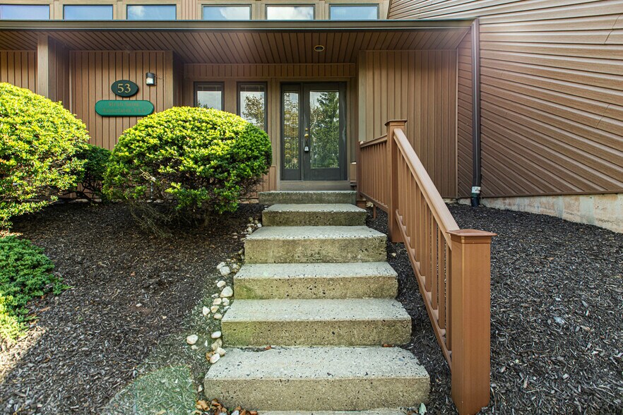 1288 Valley Forge Rd, Phoenixville, PA à vendre - Photo de l’immeuble – Image 2 sur 15
