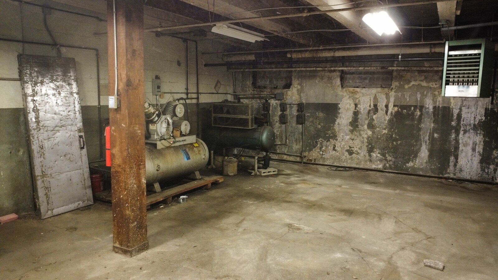 View Photo