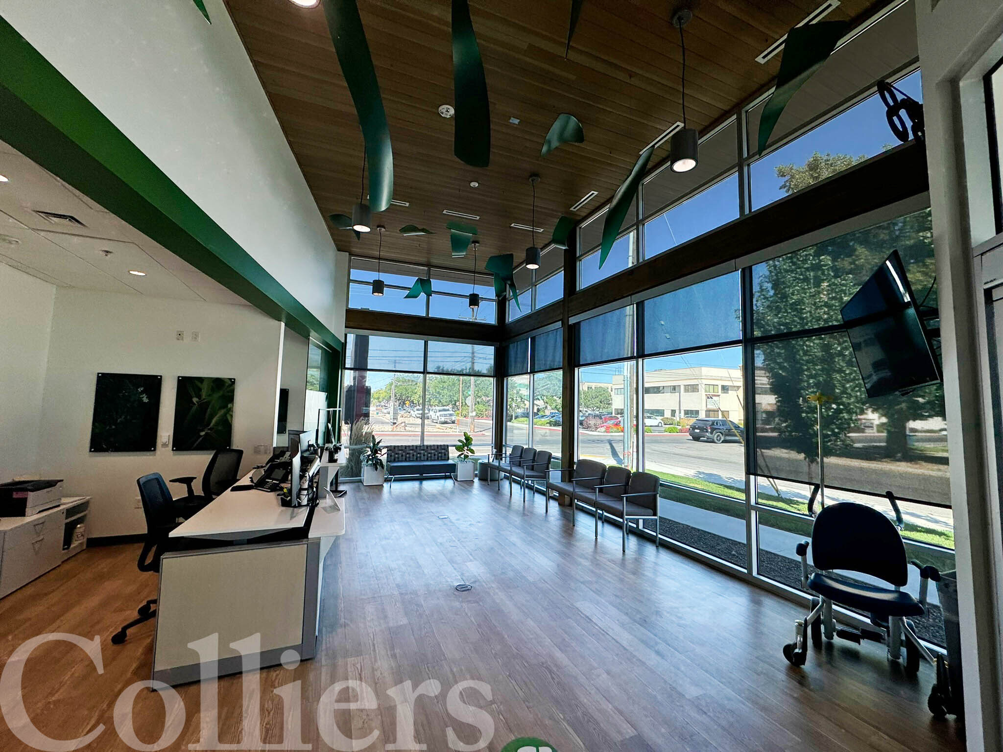 512 E Elm St, Caldwell, ID à louer Photo de l’immeuble– Image 1 sur 6