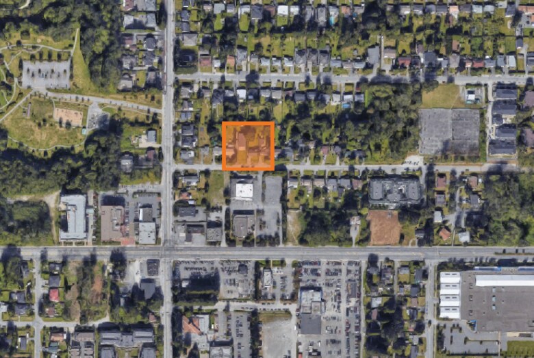 14447-14475 104A Ave, Surrey, BC à vendre - Photo principale – Image 1 sur 1