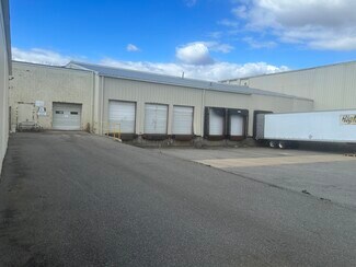 Plus de détails pour 55-R Pawtucket Ave, Rumford, RI - Industriel/Logistique à vendre