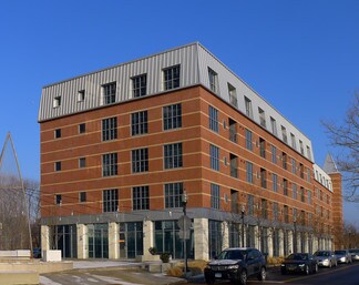 Plus de détails pour 75-77 N Water St, Norwalk, CT - Bureau à louer