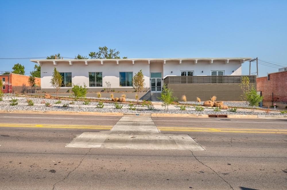 11 NW 10th St, Oklahoma City, OK à louer Photo de l’immeuble– Image 1 sur 6