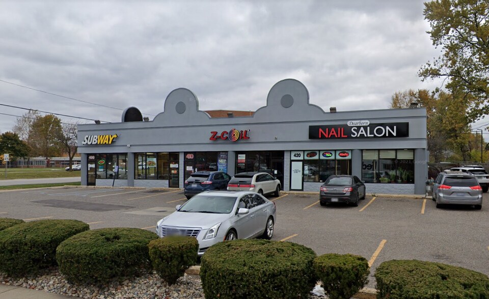 400-420 N Telegraph Rd, Dearborn, MI à louer - Photo de l’immeuble – Image 3 sur 3