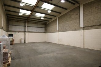 541 Blandford Rd, Poole à louer Photo intérieure– Image 2 sur 2