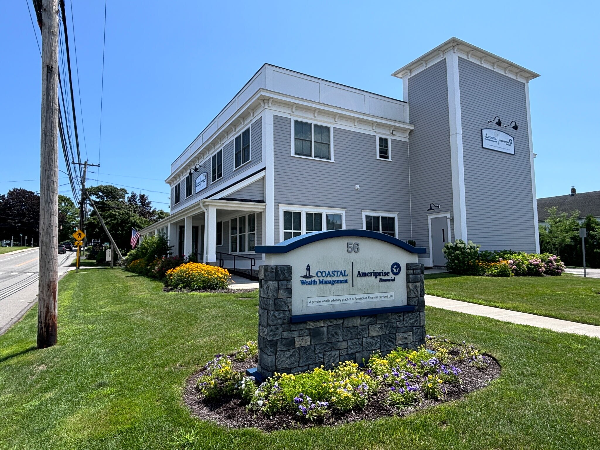 56 Williams Ave, Mystic, CT à vendre Photo de l’immeuble– Image 1 sur 13