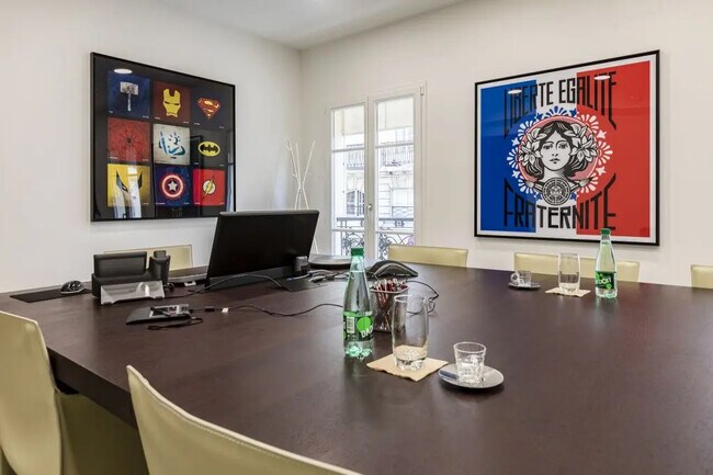 Plus de détails pour 5 Rue De Bourgogne, Paris - Bureau à vendre