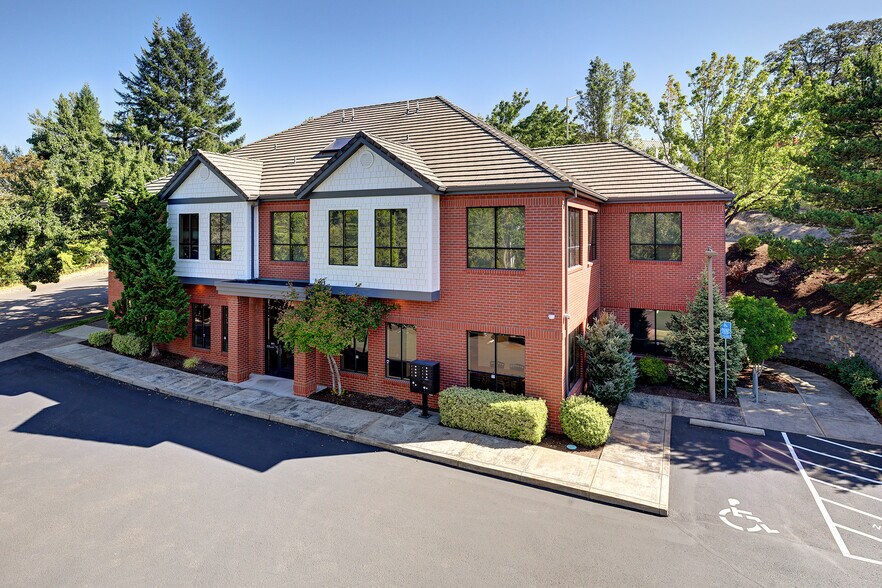6830 SW Atlanta St, Tigard, OR à louer - Photo de l’immeuble – Image 1 sur 10
