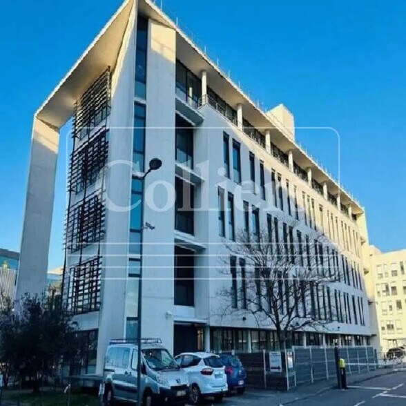 Bureau dans Villeurbanne à louer - Photo de l’immeuble – Image 1 sur 19