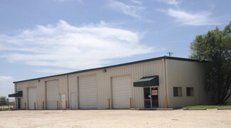 Plus de détails pour 880 Blue Mound Rd W, Haslet, TX - Industriel/Logistique à louer
