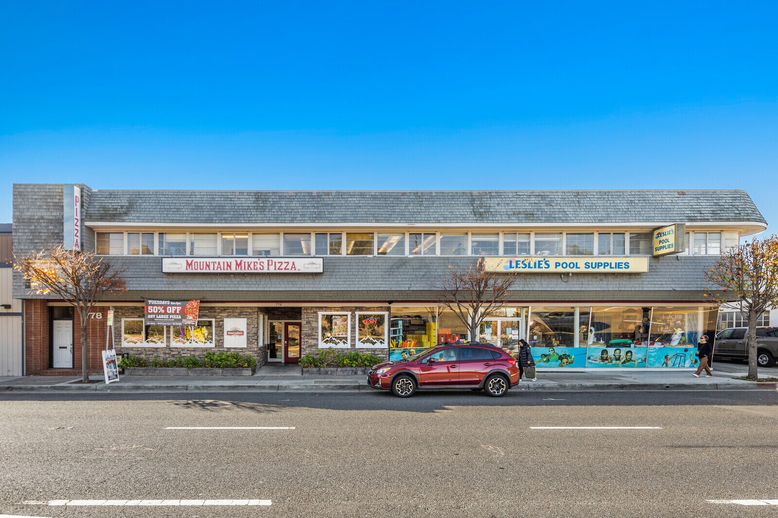 778 El Camino Real, San Carlos, CA à vendre Photo de l’immeuble– Image 1 sur 19