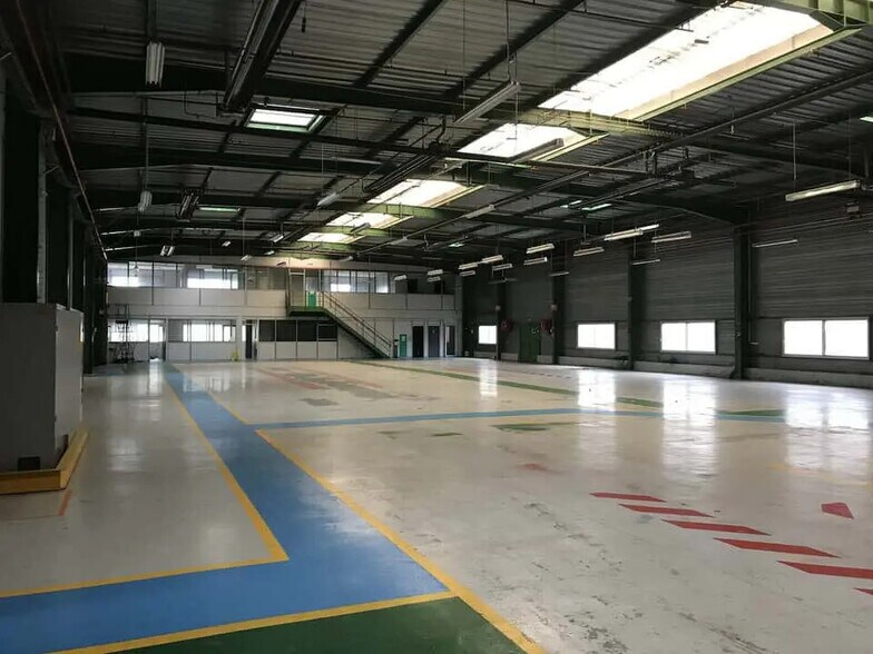 Industriel/Logistique dans Moreuil à louer - Photo de l’immeuble – Image 2 sur 11