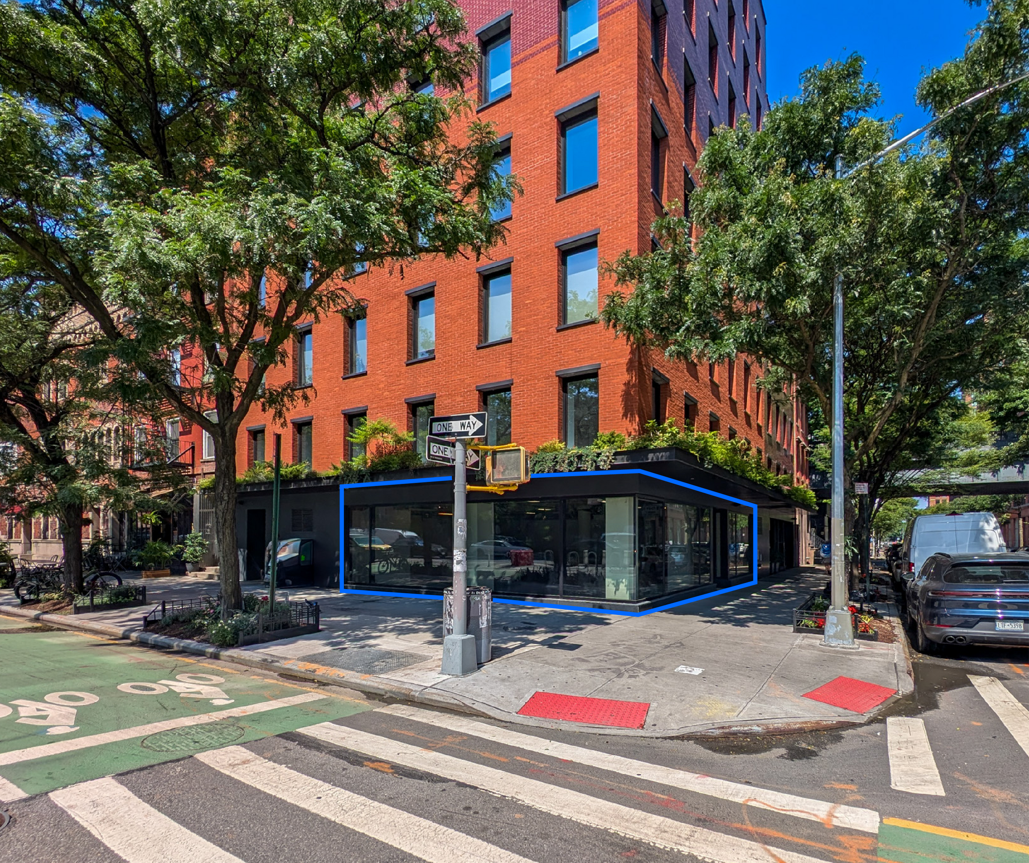 500 W 22nd St, New York, NY à louer Photo de l’immeuble– Image 1 sur 6