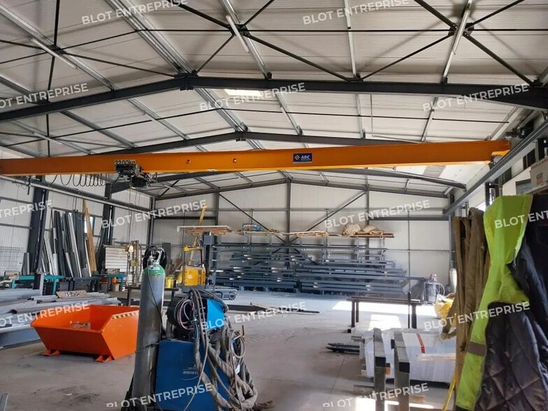 Bureau dans Arzal à louer - Photo de l’immeuble – Image 2 sur 4