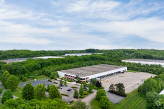 125 Constitution Blvd, Franklin, MA - VUE AÉRIENNE  vue de carte