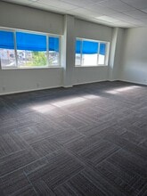 16 Railroad Ave, Hilo, HI à louer Photo intérieure– Image 1 sur 9