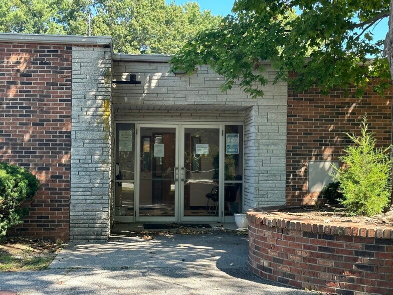 6745 Johnson Rd, Michigan City, IN à louer - Photo de l’immeuble – Image 2 sur 16