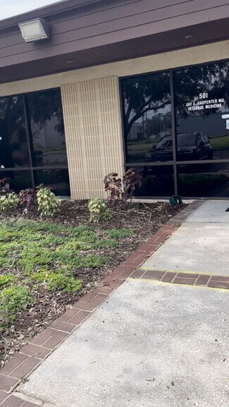 Plus de détails pour 611 Druid Rd E, Clearwater, FL - Bureau à vendre