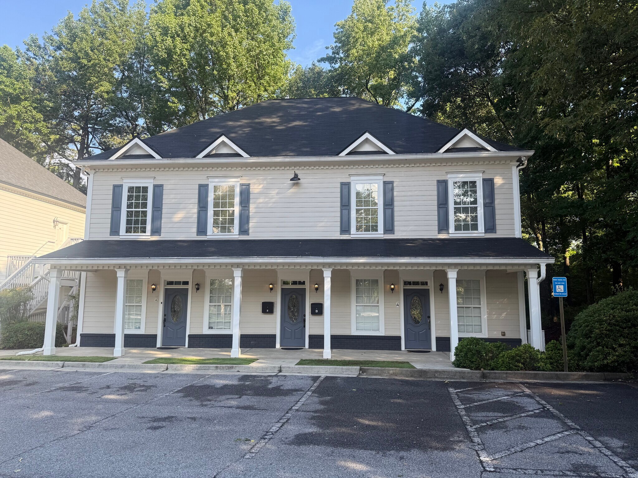 440 S Peachtree St, Norcross, GA à louer Photo de l’immeuble– Image 1 sur 26
