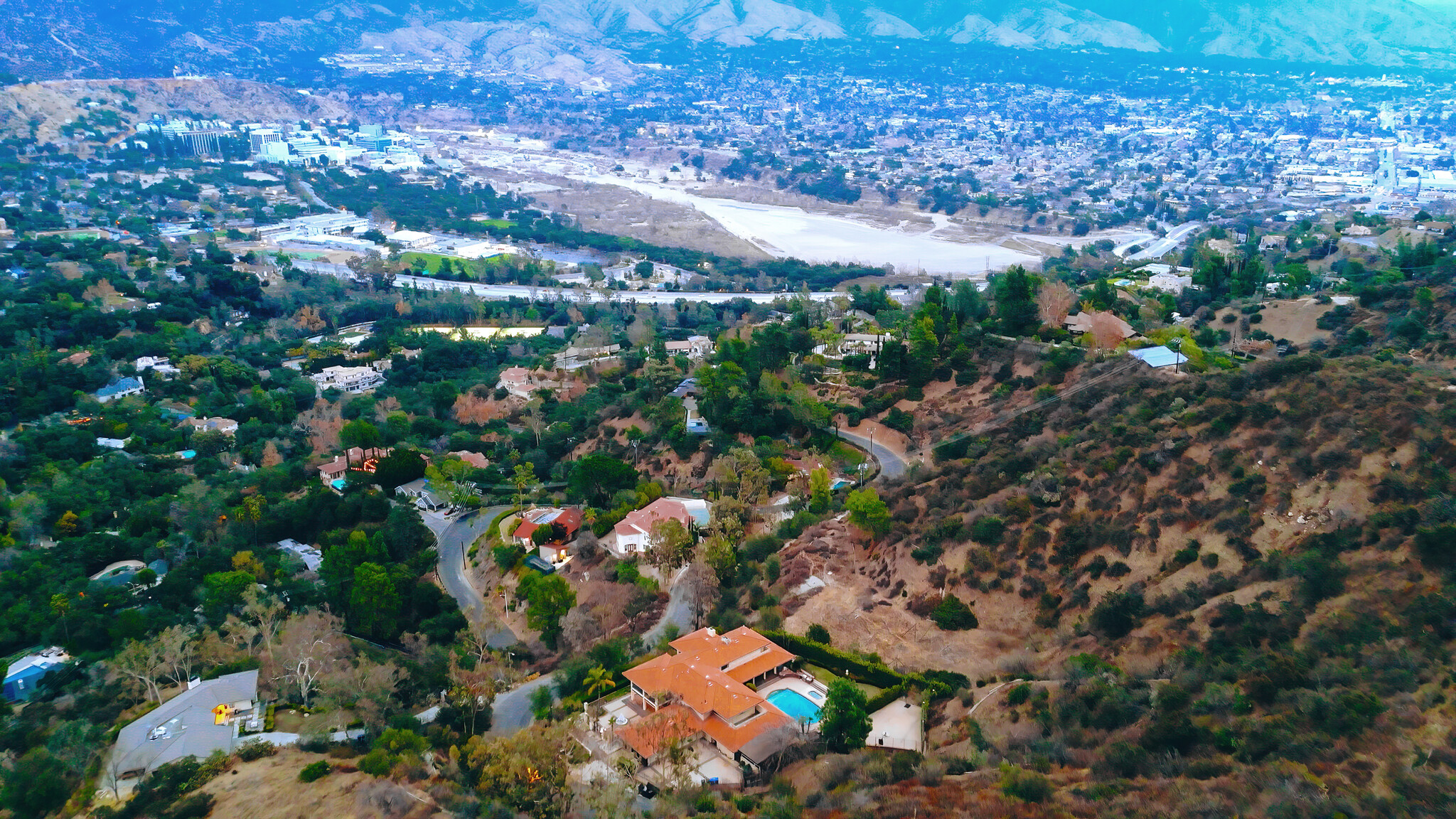 520 Haverstock Rd, La Canada Flintridge, CA à vendre Photo principale– Image 1 sur 13