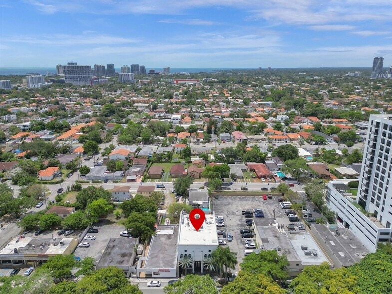 3138 SW 22nd St, Miami, FL à vendre - Photo de l’immeuble – Image 3 sur 63