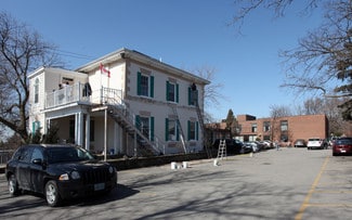 Plus de détails pour 450 Rustic Rd, Toronto, ON - Bureau/Local commercial à louer