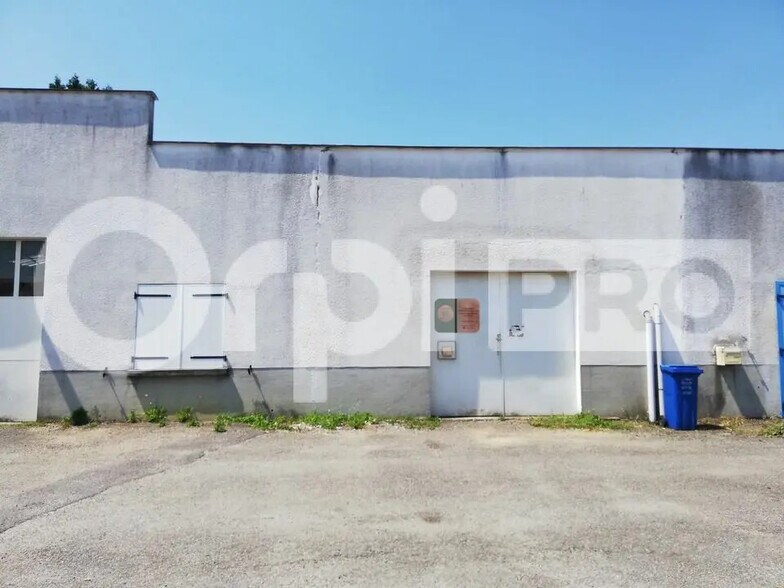 Local d’activités dans Feytiat à louer - Photo de l’immeuble – Image 2 sur 4