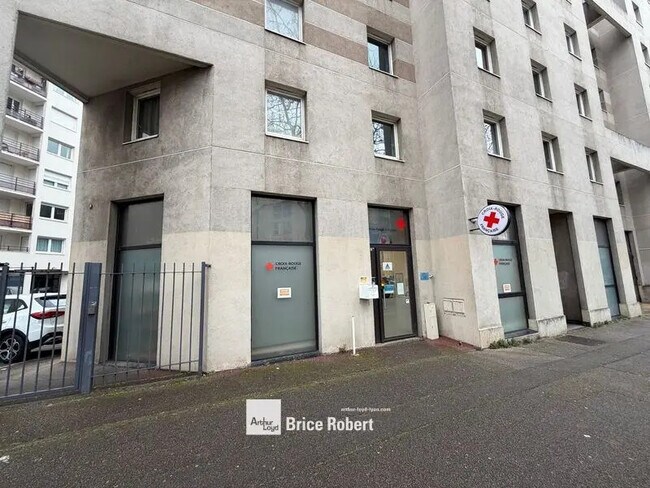 Plus de détails pour Bureau à louer