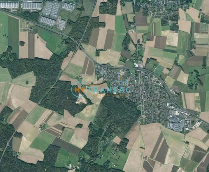 Terrain dans Fontenay-Trésigny à vendre - Photo de l’immeuble – Image 2 sur 4