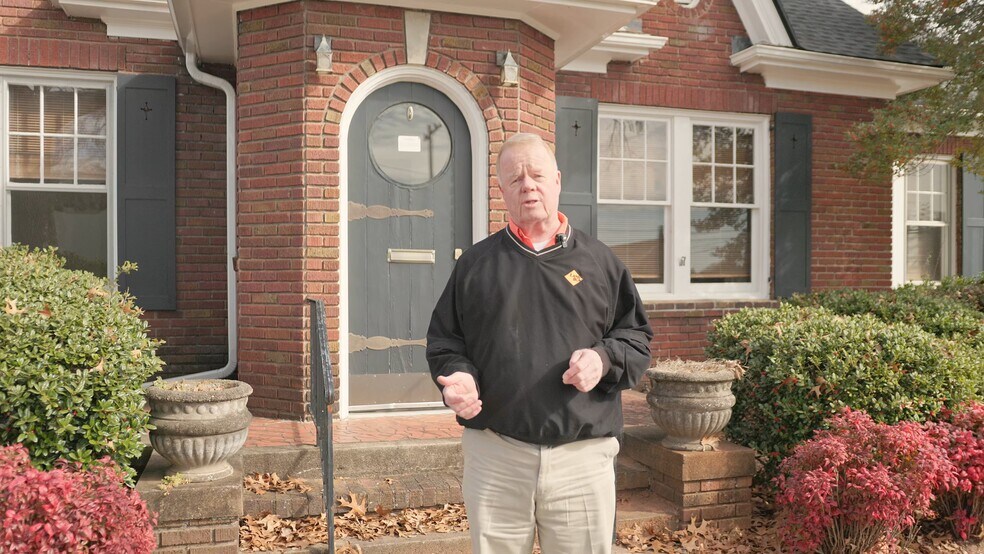 106 W Church St, Greer, SC à louer - Vidéo sur l’annonce professionnelle – Image 2 sur 12