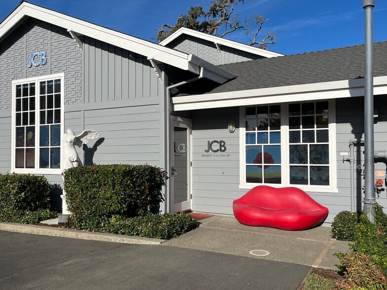 6505 Washington St, Yountville, CA à louer - Photo de l’immeuble – Image 1 sur 5