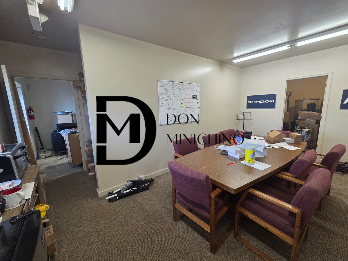 72 Airport Dr, Wappingers Falls, NY 12590 - Lot 3 -  - Photo intérieure - Image 1 of 9