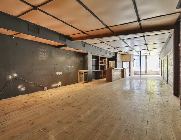 1494 Rue Ontario E, Montréal, QC à louer - Photo de l’immeuble – Image 3 sur 5