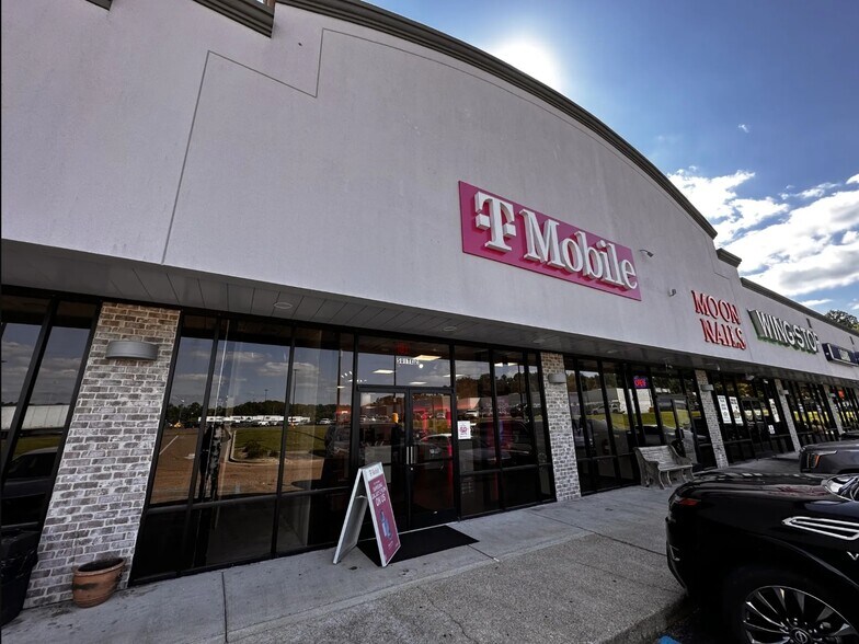 2310 Iowa Blvd, Vicksburg, MS à louer - Photo de l’immeuble – Image 3 sur 6