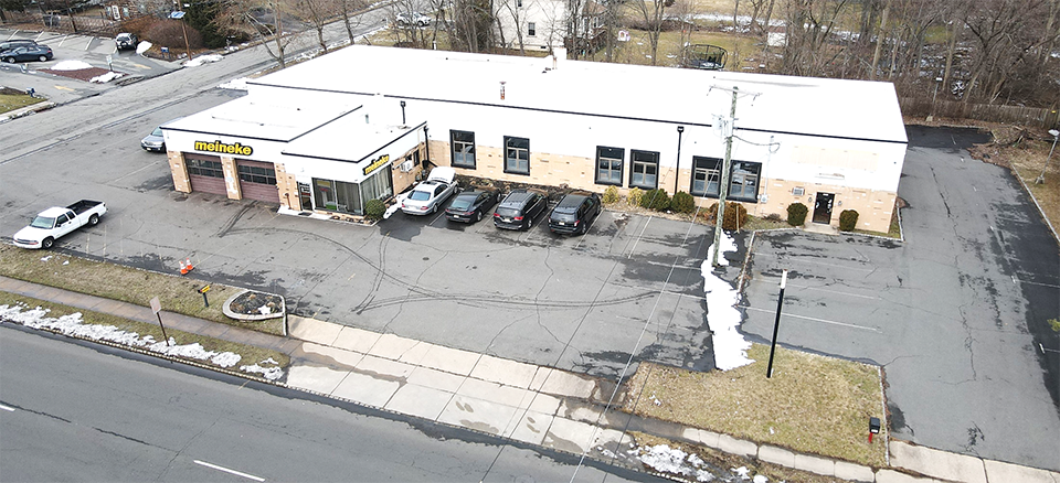 1045-1071 Bloomfield Ave, West Caldwell, NJ à louer - Photo de l’immeuble – Image 2 sur 2