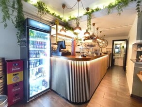 Local commercial dans Barcelone, Barcelona à louer Photo intérieure– Image 2 sur 15