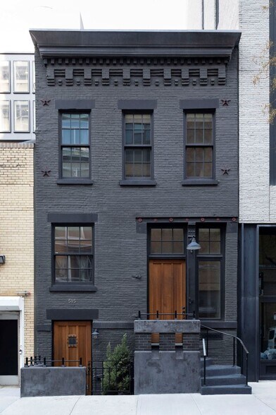 515 W 19th St, New York, NY à louer - Photo de l’immeuble – Image 1 sur 3