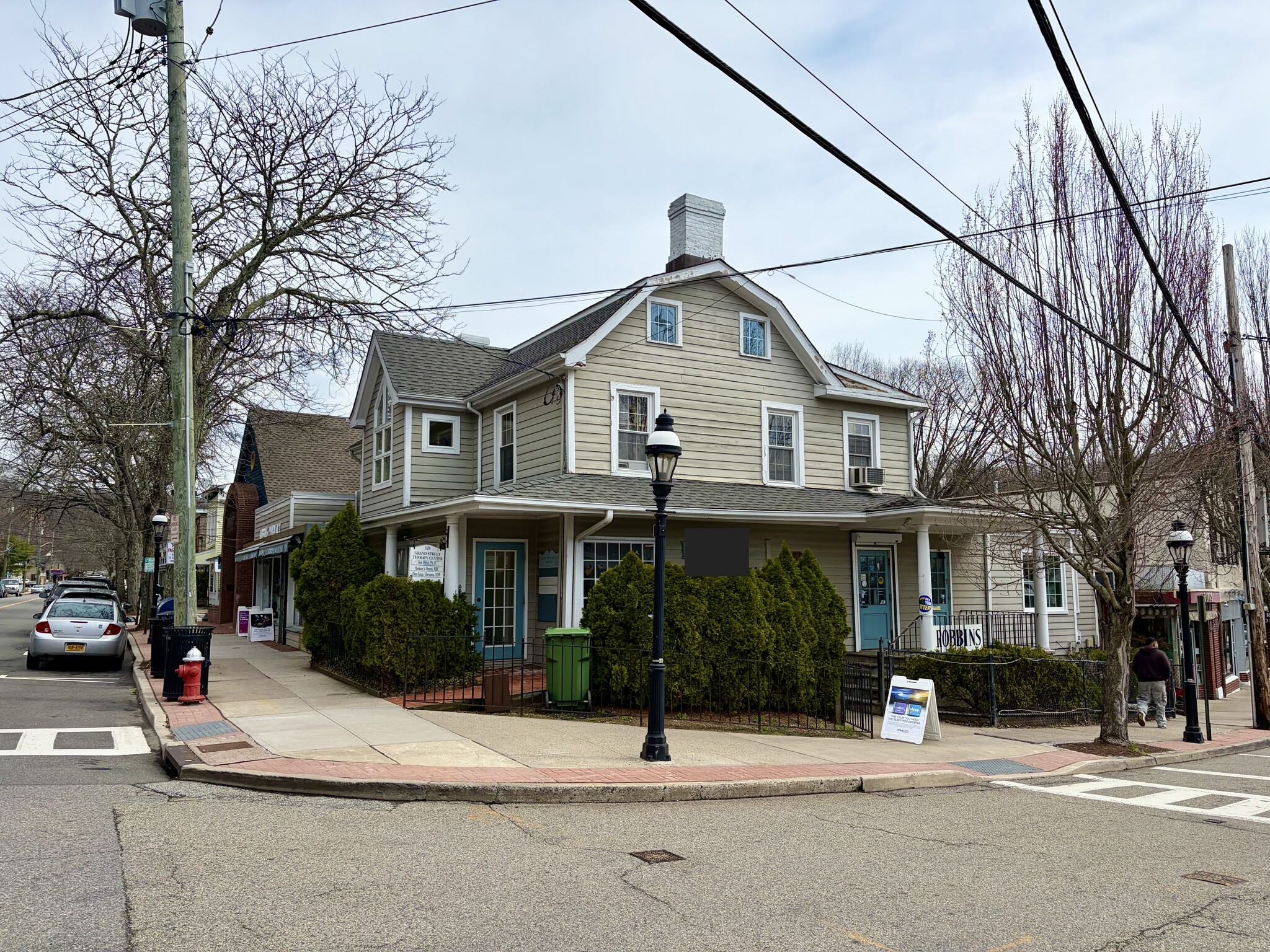 128 Grand St, Croton-on-Hudson, NY à vendre Photo de l’immeuble– Image 1 sur 5