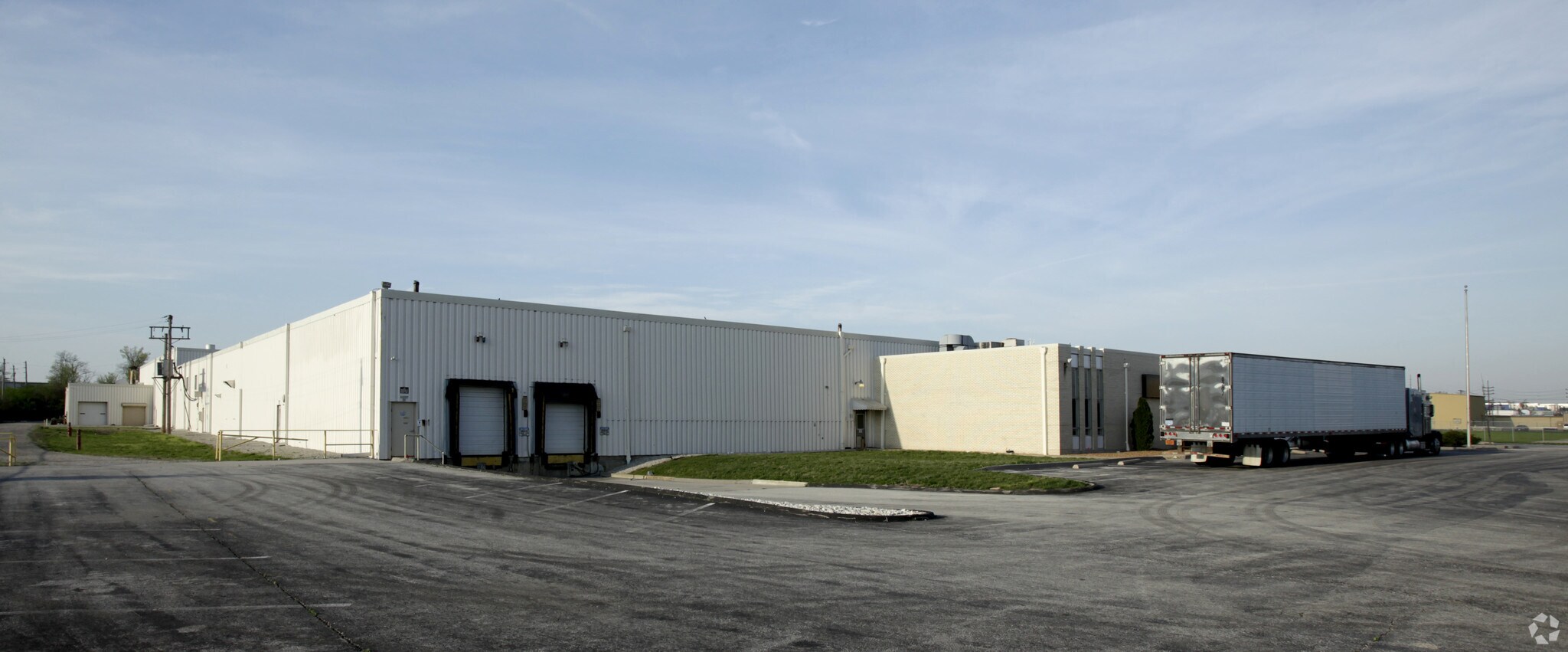 9150 Latty Ave, Berkeley, MO à louer Photo principale– Image 1 sur 5