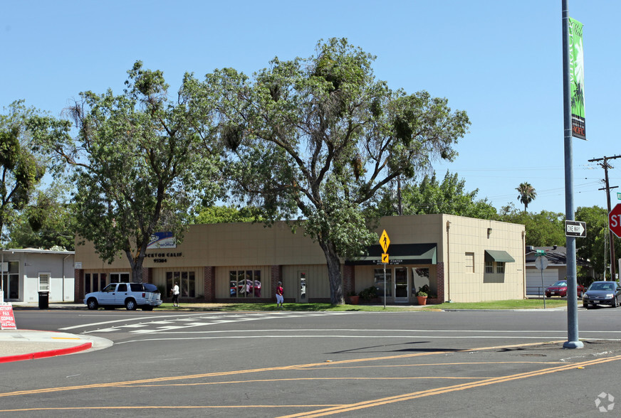 2616 Pacific Ave, Stockton, CA à louer - Photo principale – Image 1 sur 3