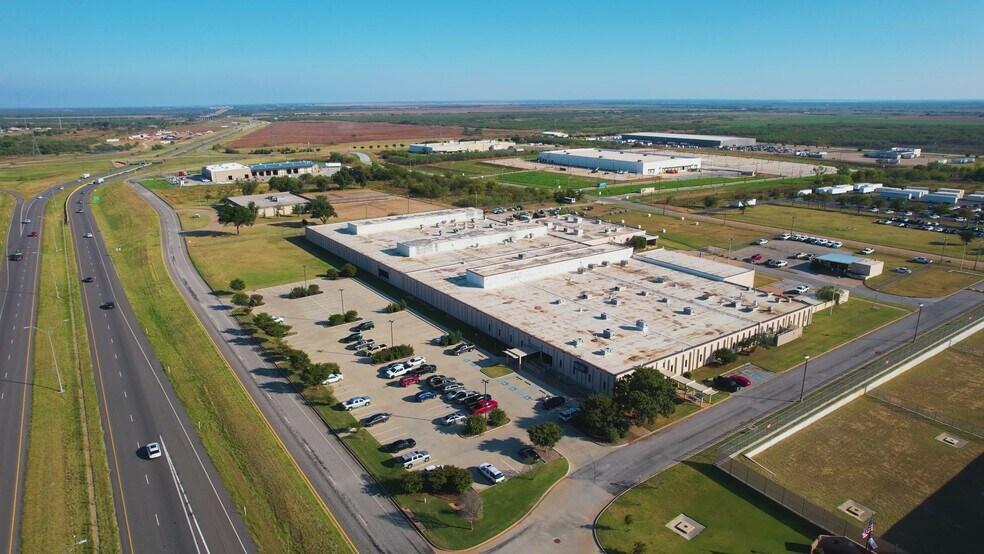 2813 Central Fwy E, Wichita Falls, TX à vendre - Vidéo sur l’annonce professionnelle – Image 2 sur 91