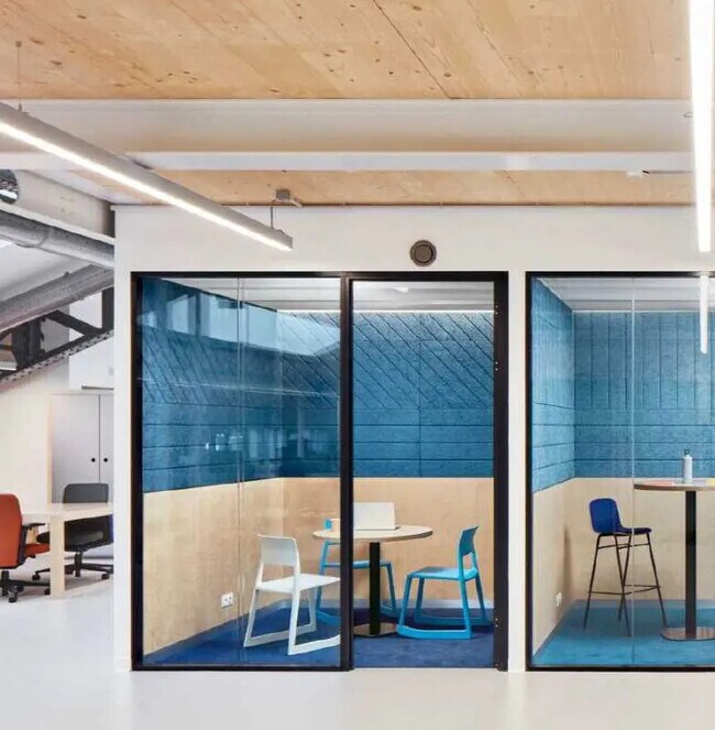 Plus de détails pour 1 Rue De Saint-Pétersbourg, Paris - Coworking à louer