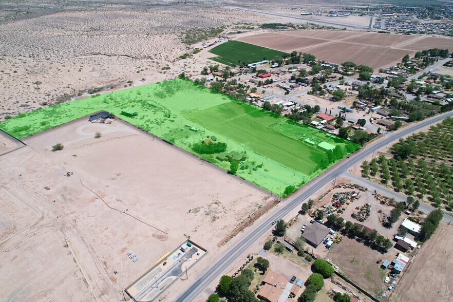 15681 N Loop Dr, Clint, TX à vendre - Photo de l’immeuble – Image 2 sur 15