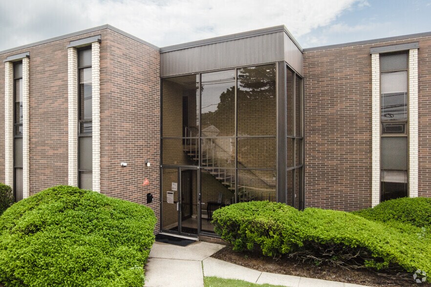 205 Moonachie Rd, Moonachie, NJ à louer - Photo de l’immeuble – Image 3 sur 7