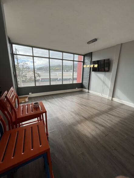 436-442 Uluniu St, Kailua, HI à louer - Photo de l’immeuble – Image 3 sur 11
