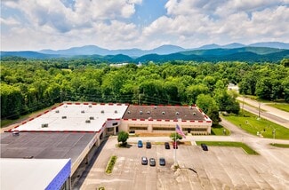 Plus de détails pour 1059 E Tri County Blvd, Oliver Springs, TN - Local d'activités à louer
