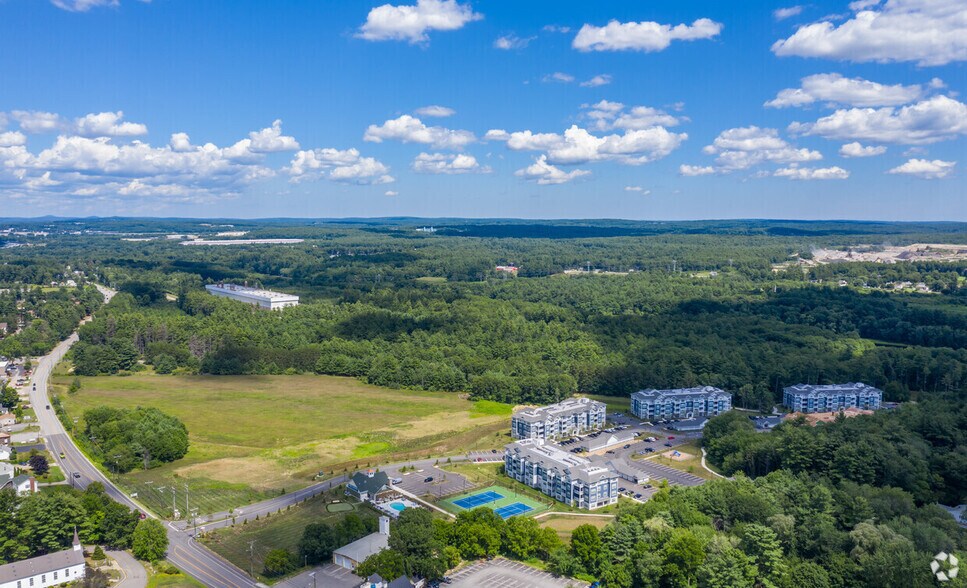 703 Daniel Webster Hwy, Merrimack, NH à louer - Aérien – Image 3 sur 6