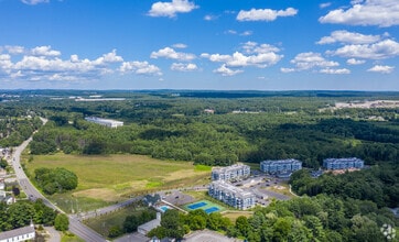 703 Daniel Webster Hwy, Merrimack, NH - VUE AÉRIENNE  vue de carte - Image1