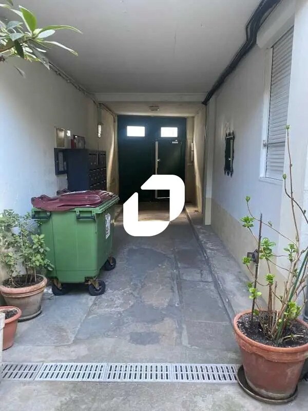 Local d’activités dans Le Pré-Saint-Gervais à louer Photo de l’immeuble– Image 1 sur 10